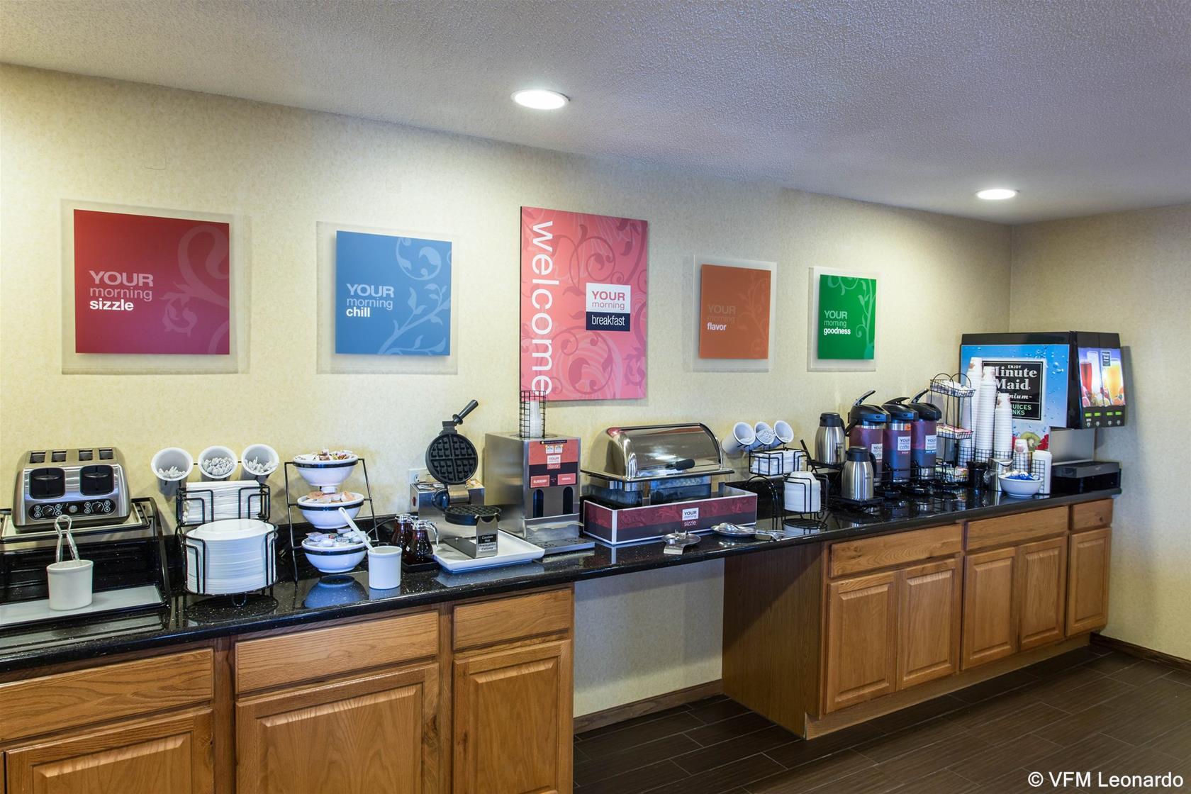 Quality Inn I-25 Pueblo Bagian luar foto