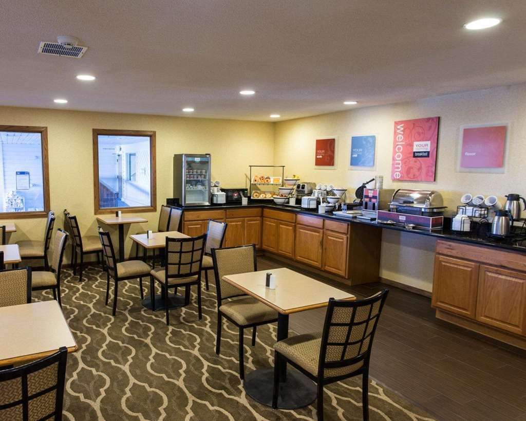 Quality Inn I-25 Pueblo Restoran foto