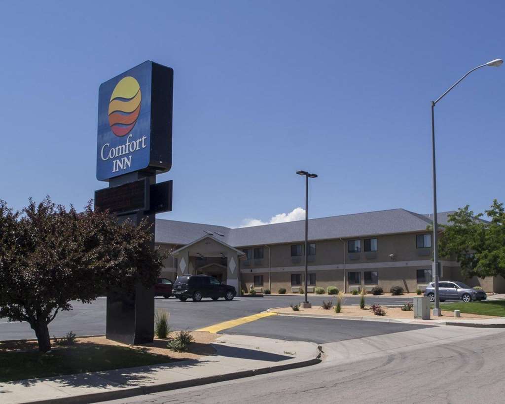 Quality Inn I-25 Pueblo Bagian luar foto